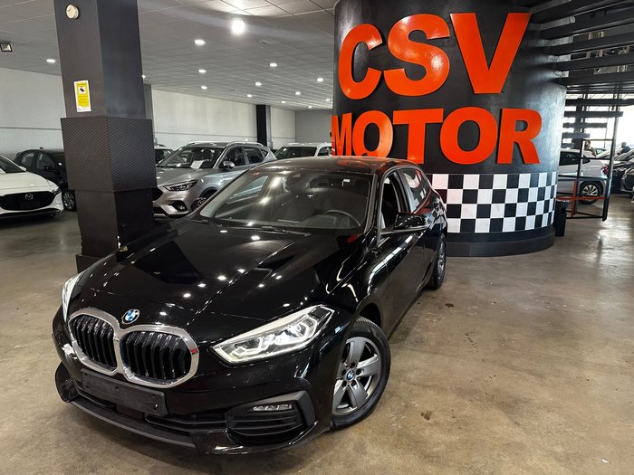Vehículo BMW SERIE 1 118I AUTO. Vehículo BMW SERIE 1 118I AUTO.