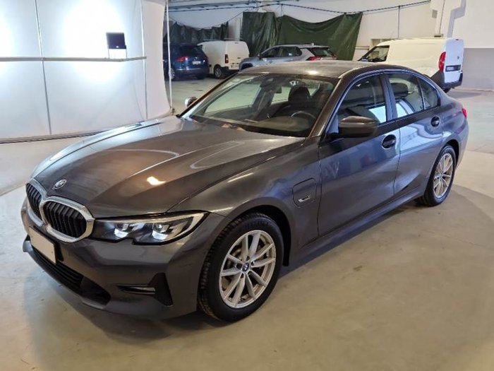 Vehículo BMW SERIE 3 330E Vehículo BMW SERIE 3 330E