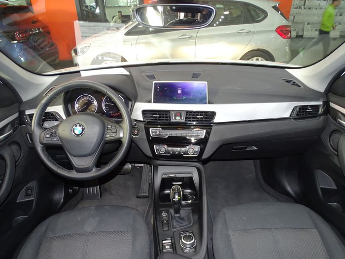 SUSCRIPCIÓNBMW X1 IMAGEN 10