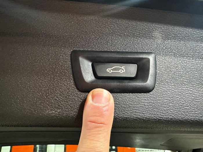 SUSCRIPCIÓNBMW X1 IMAGEN 8