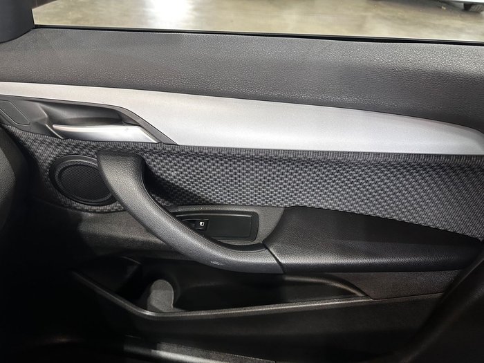 SUSCRIPCIÓNBMW X1 IMAGEN 8