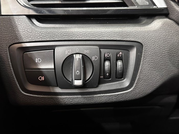 SUSCRIPCIÓNBMW X1 IMAGEN 10
