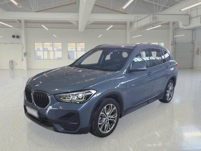 Vehículo BMW X1 XDRIVE25E