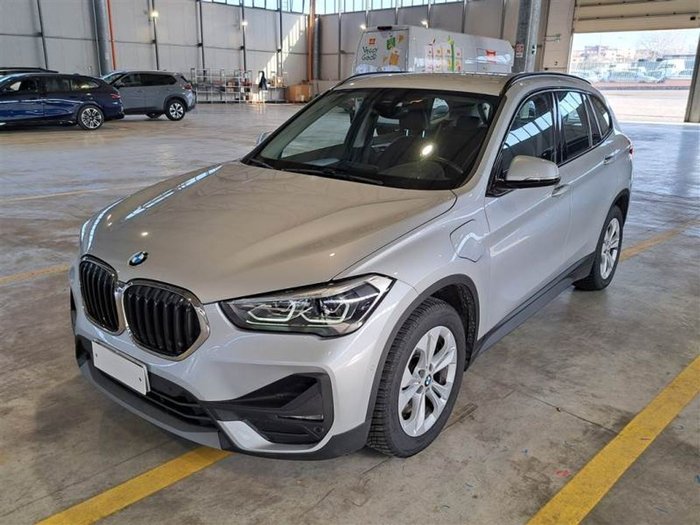 Vehículo BMW X1 XDRIVE25E