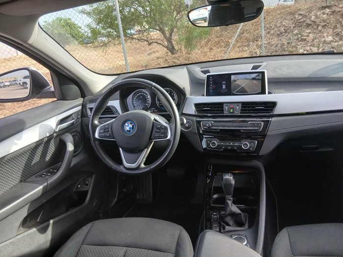BMW X2 XDRIVE25E AUTO AUTOMÁTICO