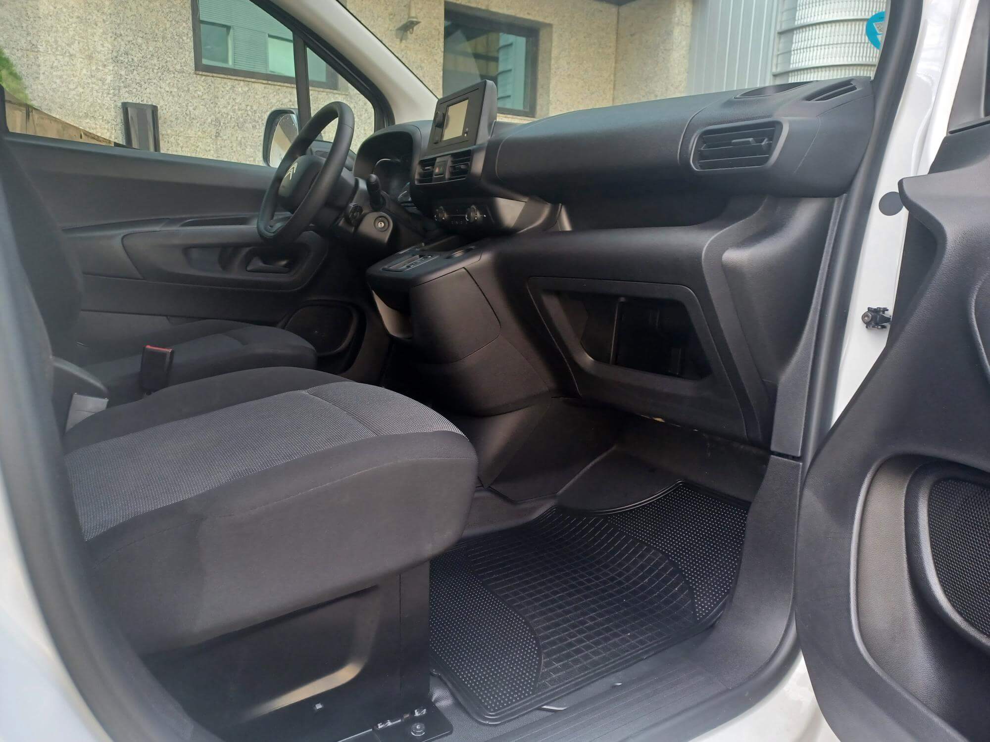 SUSCRIPCIÓNCITROËN BERLINGO IMAGEN 7