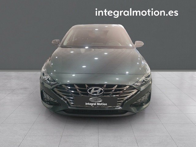 Vehículo HYUNDAI I30 1.0 TGDI KLASS 48V 120CV Vehículo HYUNDAI I30 1.0 TGDI KLASS 48V 120CV