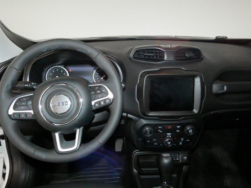 SUSCRIPCIÓNJEEP RENEGADE IMAGEN 8