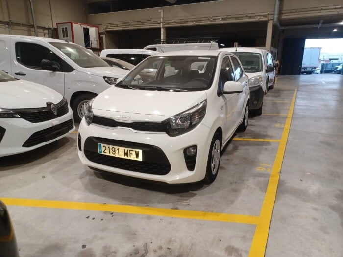 Vehículo KIA PICANTO 1.0 DPI CONCEPT (67CV) BERLINA CON PORTÓN