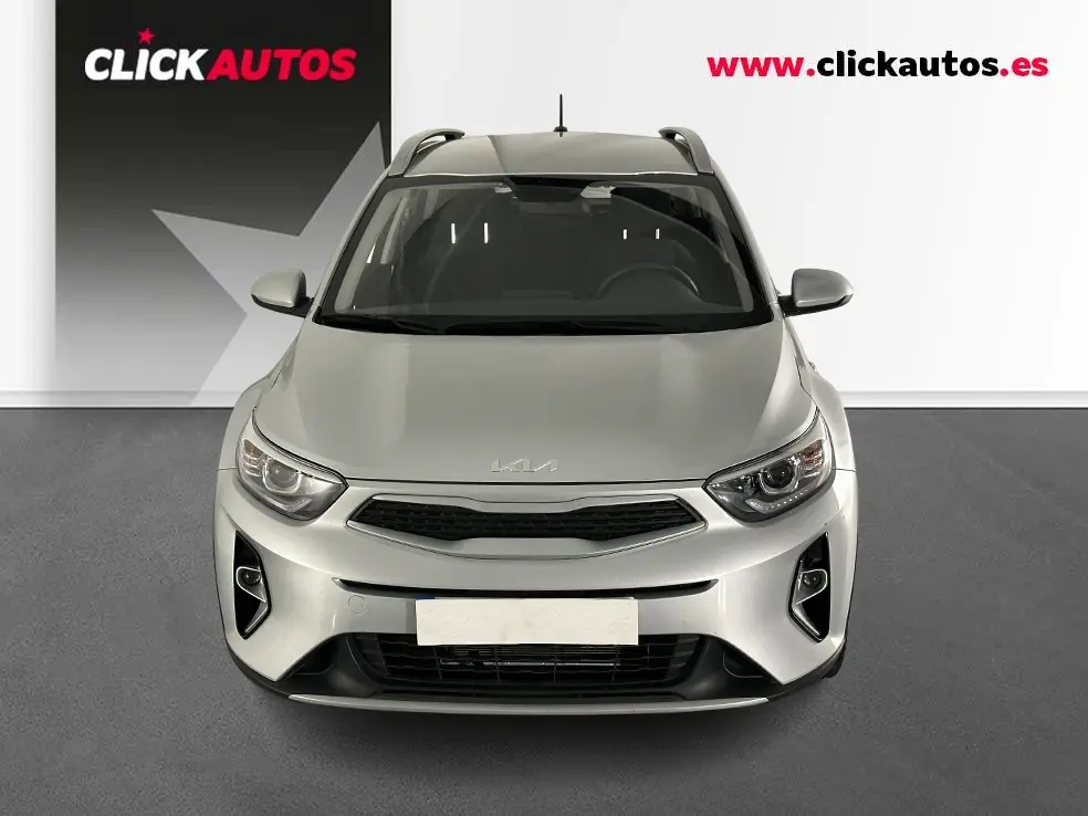 KIA STONIC 1.2 84CV CONCEPT MANUAL