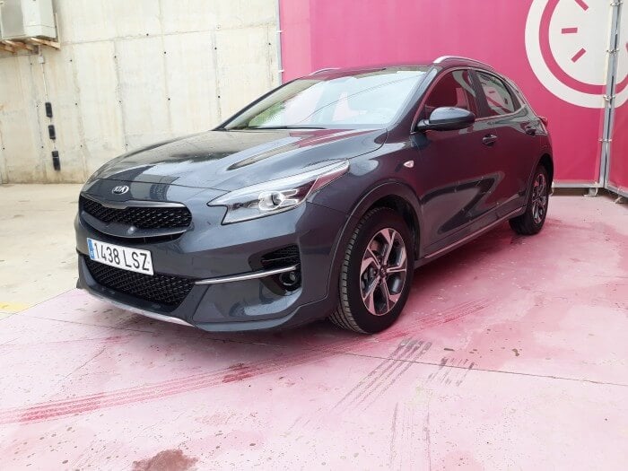 Vehículo KIA XCEED 1.6 MHEV 100KW DRIVE (136CV) TODOTERRENO