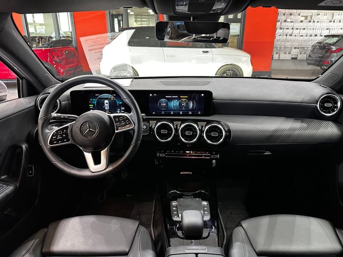 SUSCRIPCIÓNMERCEDES-BENZ CLASE A IMAGEN 10