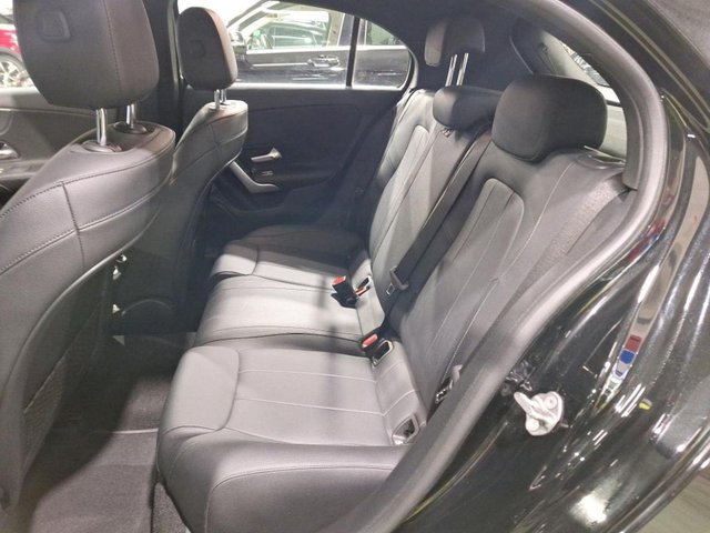 MERCEDES-BENZ CLASE E MERCEDES-BENZ CLASE A 250 E PHEV BUSINESS SOLUTION AUTOMÁTICO