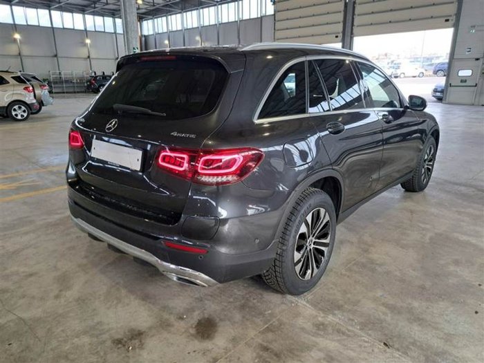 MERCEDES-BENZ GLC MERCEDES 300 4MATIC AUTOMÁTICO