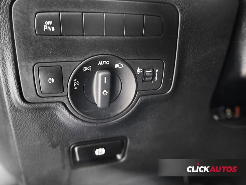 SUSCRIPCIÓNMERCEDES-BENZ VITO IMAGEN 10
