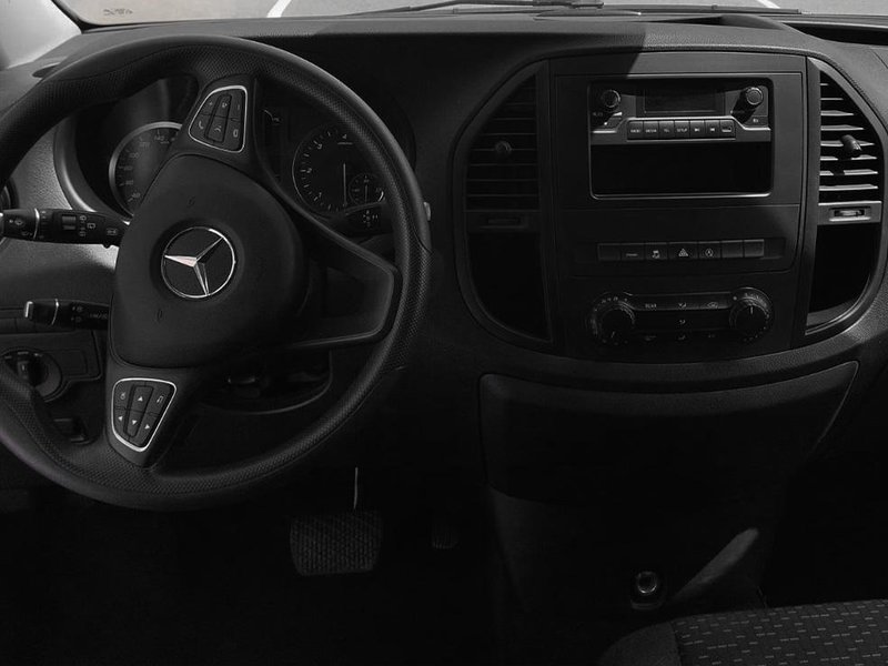 SUSCRIPCIÓNMERCEDES-BENZ VITO IMAGEN 7