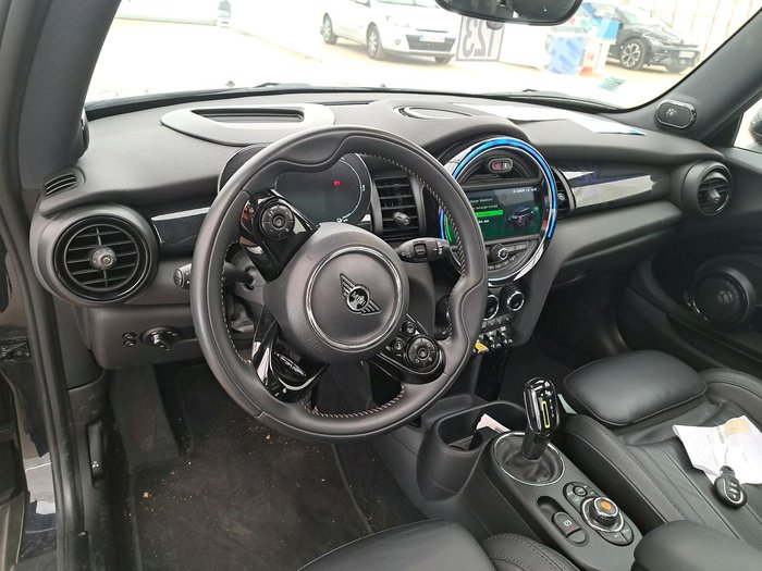 MINI MINI-MINI COOPER SE AUTOMÁTICO