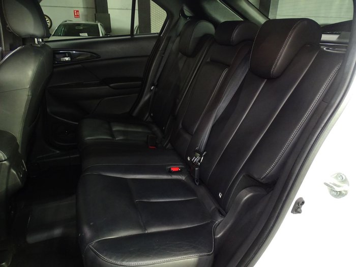 SUSCRIPCIÓNMITSUBISHI ECLIPSE CROSS IMAGEN 8