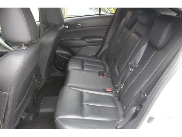 SUSCRIPCIÓNMITSUBISHI ECLIPSE CROSS IMAGEN 7