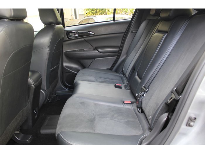 SUSCRIPCIÓNMITSUBISHI ECLIPSE CROSS IMAGEN 7