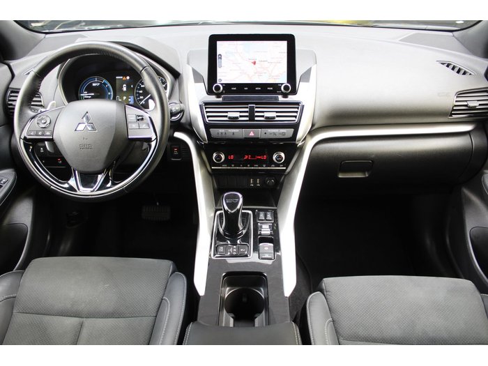 SUSCRIPCIÓNMITSUBISHI ECLIPSE CROSS IMAGEN 8