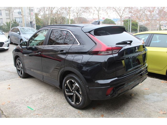 SUSCRIPCIÓNMITSUBISHI ECLIPSE CROSS