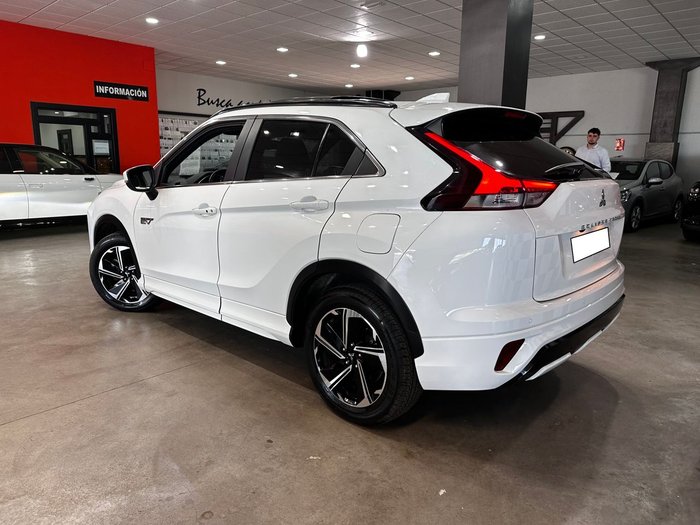 SUSCRIPCIÓNMITSUBISHI ECLIPSE CROSS