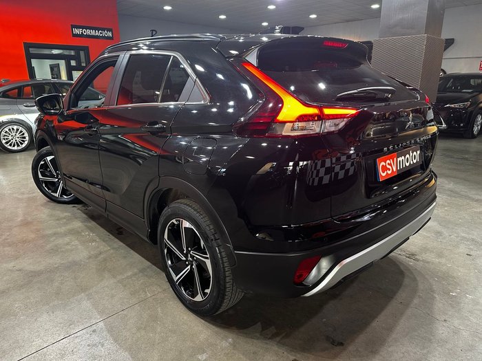SUSCRIPCIÓNMITSUBISHI ECLIPSE CROSS
