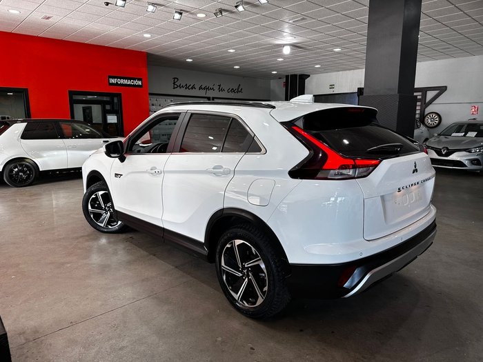 SUSCRIPCIÓNMITSUBISHI ECLIPSE CROSS