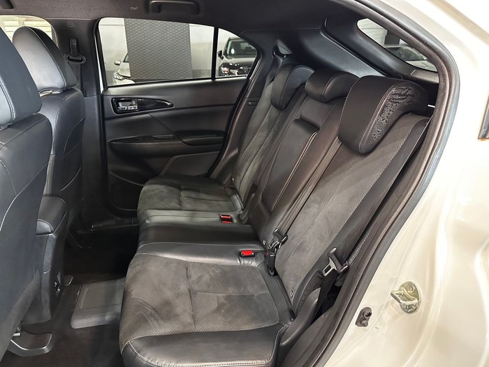 SUSCRIPCIÓNMITSUBISHI ECLIPSE CROSS IMAGEN 9