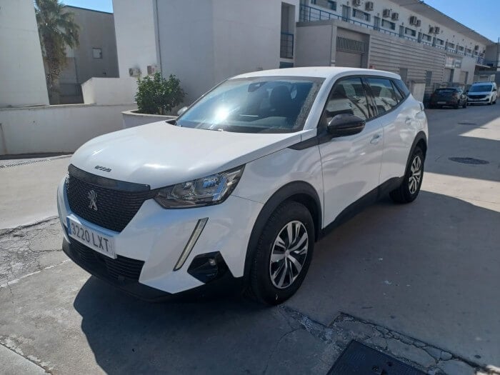 Vehículo PEUGEOT 2008 1.5 BLUEHDI 81KW SU0026S ACTIVE (110CV) TODOTERRENO