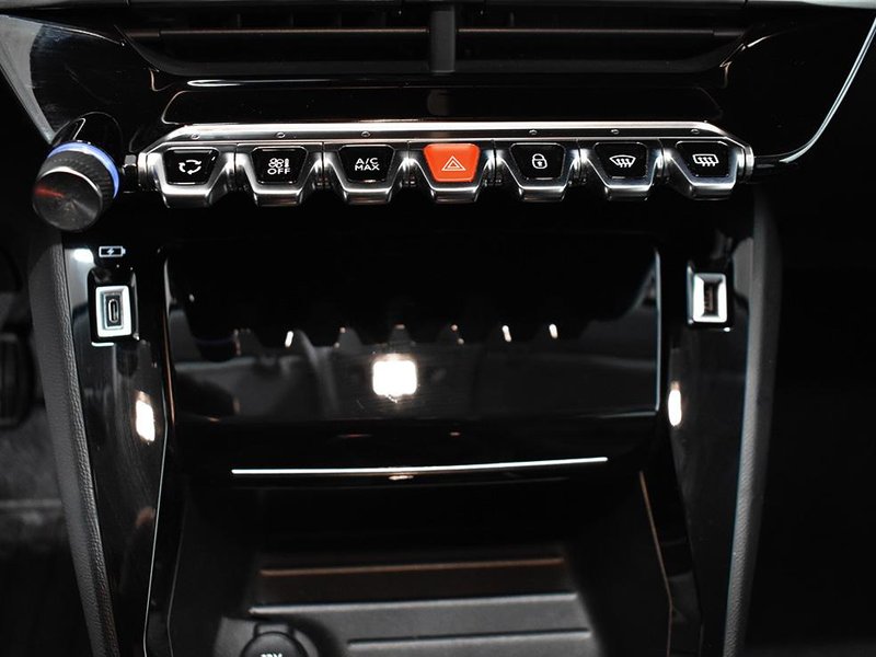 SUSCRIPCIÓNPEUGEOT 208 IMAGEN 9