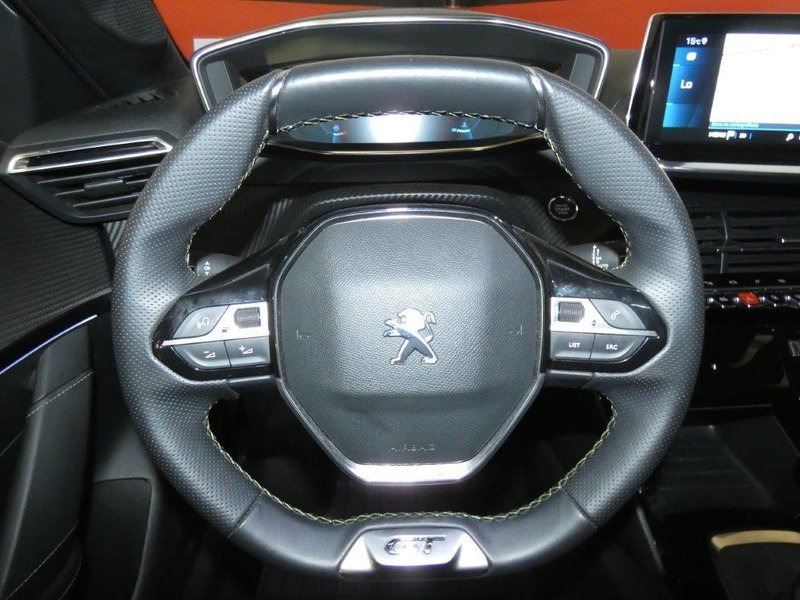 SUSCRIPCIÓNPEUGEOT 208 IMAGEN 9