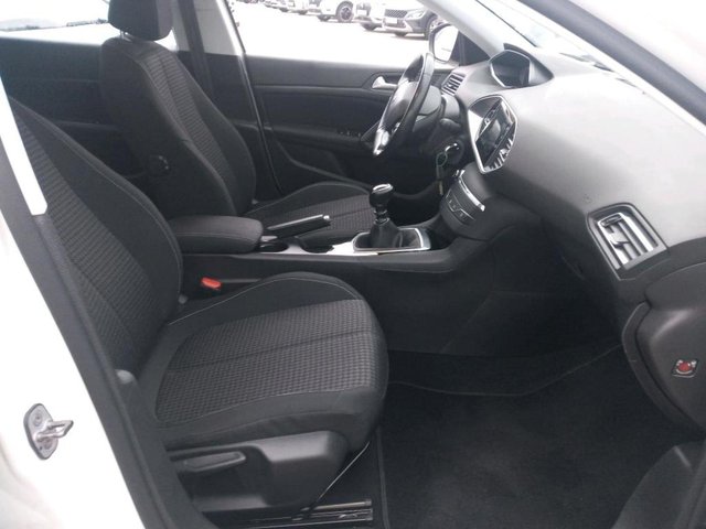 SUSCRIPCIÓNPEUGEOT 308 IMAGEN 6