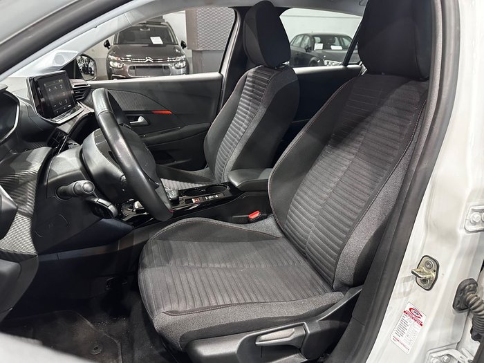 SUSCRIPCIÓNPEUGEOT E-208 IMAGEN 8