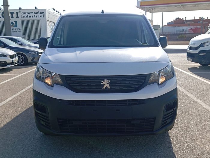 Vehículo PEUGEOT PARTNER 1.5BLUEHDI 100CV LONG 950KG Vehículo PEUGEOT PARTNER 1.5BLUEHDI 100CV LONG 950KG