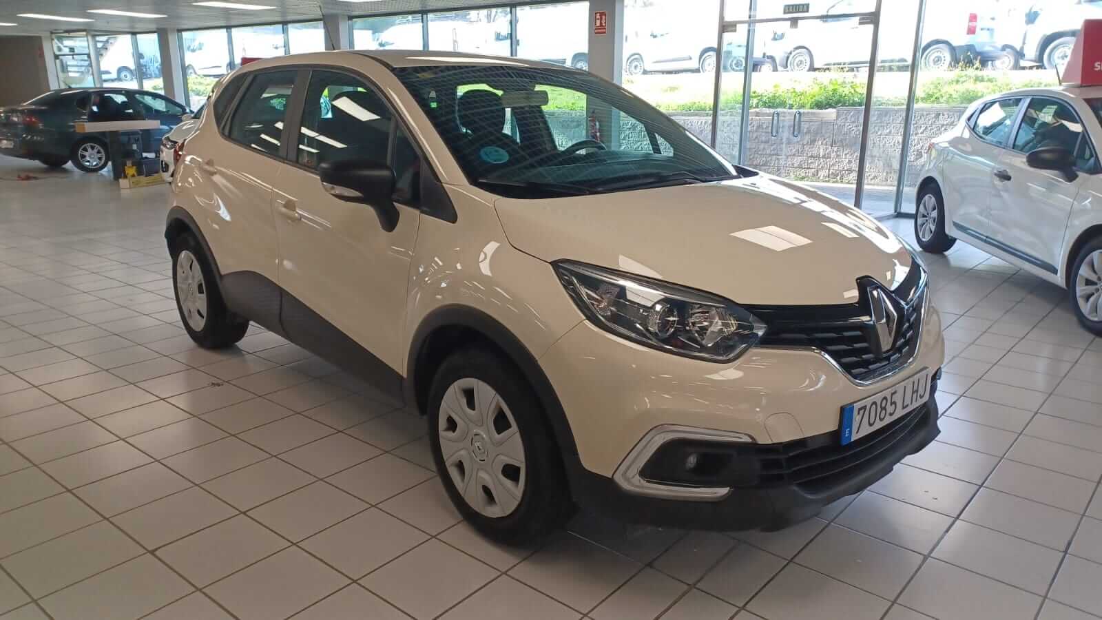 RENAULT CAPTUR 0.9 TCE LIFE 66KW GPF (90CV) BERLINA CON PORTÓN MANUAL