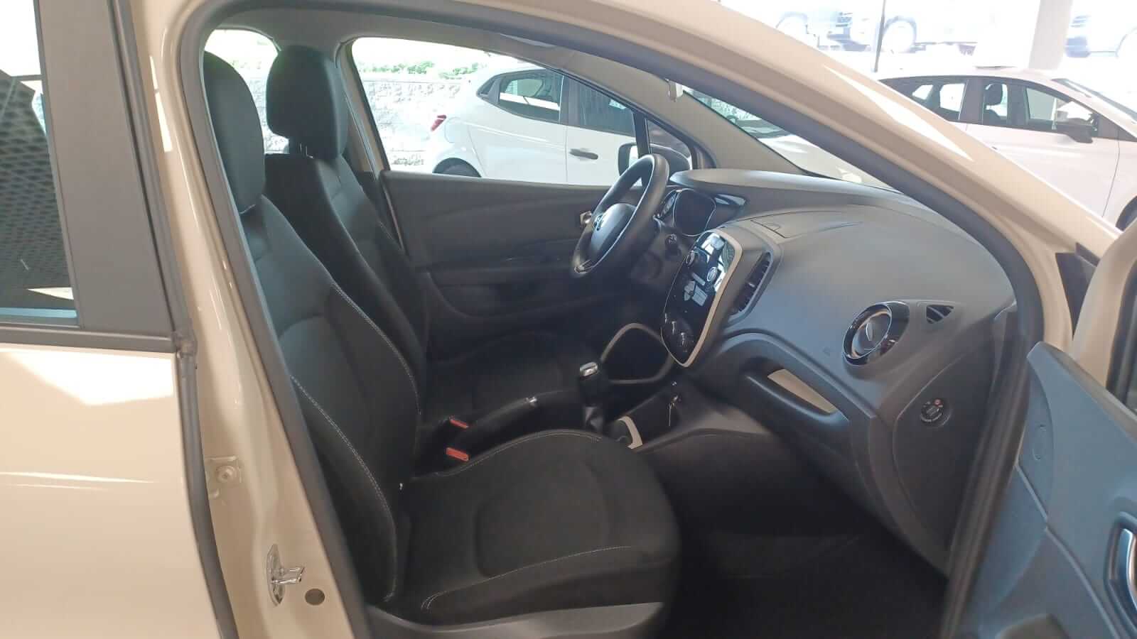 SUSCRIPCIÓNRENAULT CAPTUR IMAGEN 6