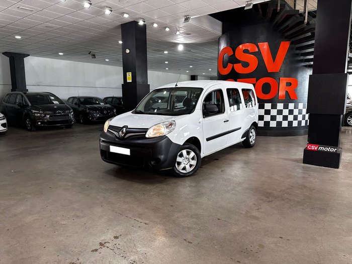 Vehículo RENAULT KANGOO COMBI 1.5DCI 95CV MAXI 4PLAZAS