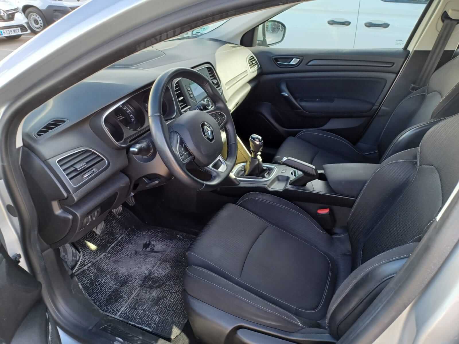 SUSCRIPCIÓNRENAULT MEGANE IMAGEN 8