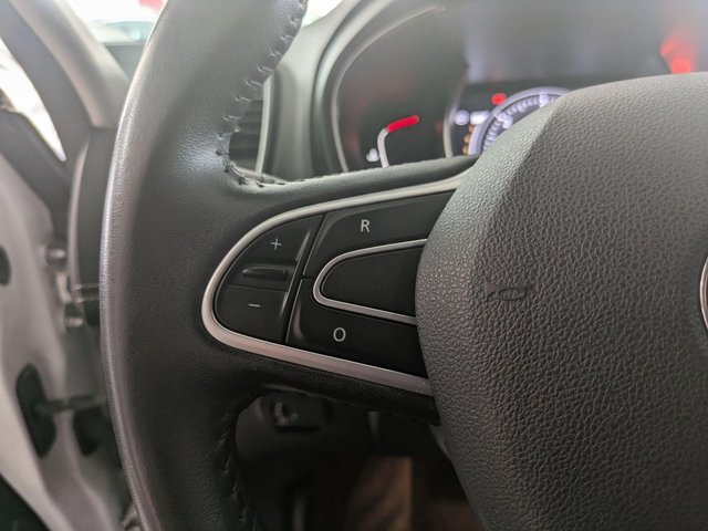 SUSCRIPCIÓNRENAULT SCENIC IMAGEN 9