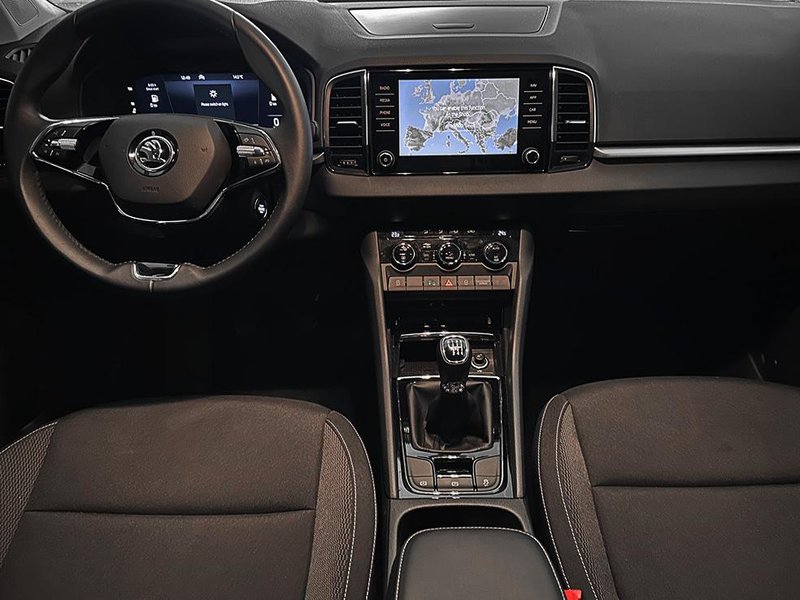 SUSCRIPCIÓNSKODA KAROQ IMAGEN 9