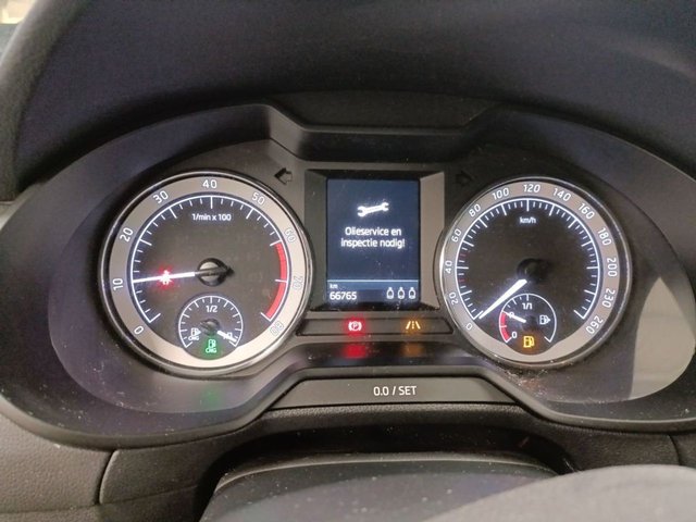 SUSCRIPCIÓNSKODA OCTAVIA IMAGEN 7