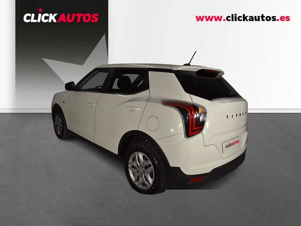 SUSCRIPCIÓNSSANGYONG TIVOLI IMAGEN 7