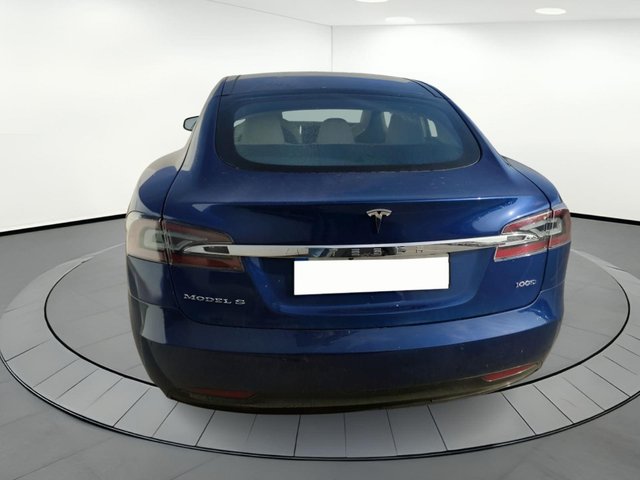 SUSCRIPCIÓNTESLA MODEL S