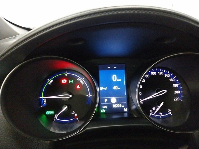 SUSCRIPCIÓNTOYOTA C-HR IMAGEN 7