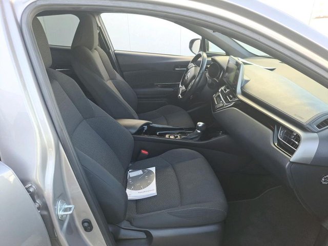 SUSCRIPCIÓNTOYOTA C-HR IMAGEN 7