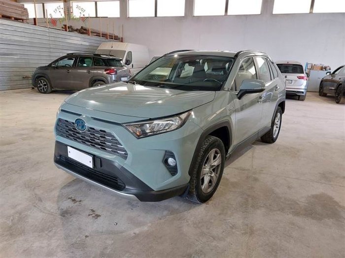 Vehículo TOYOTA RAV4 2.5L 220H BUSINESS