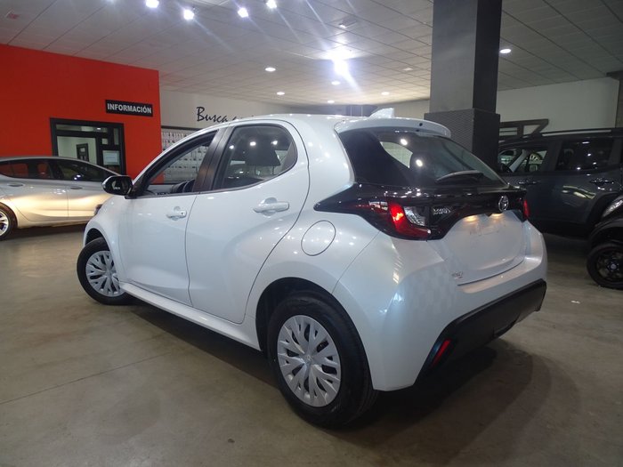 TOYOTA YARIS SEGUNDA MANO