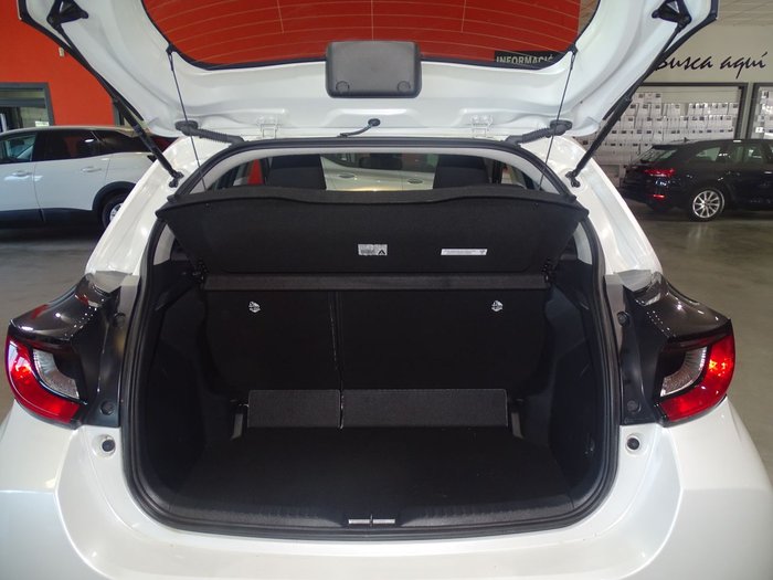 SUSCRIPCIÓNTOYOTA YARIS IMAGEN 6